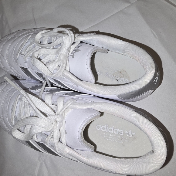 Adidas White and Silver Casual Shoes - Picture 10 of 10